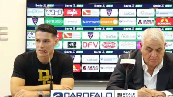 Lecce, Stepinski: "Ho scelto questa squadra in due ore"