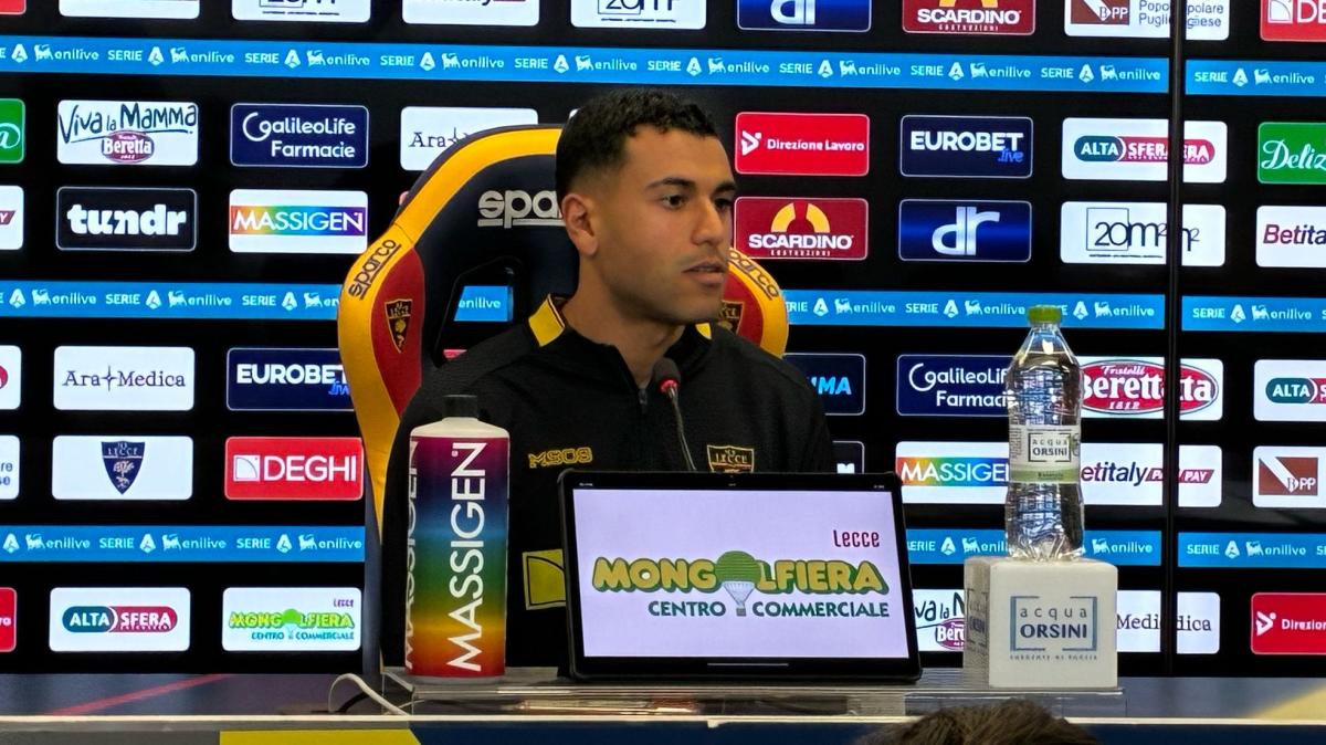 Lecce, Cheddira: “Buono l’atteggiamento della squadra, peccato per il gol mancato”