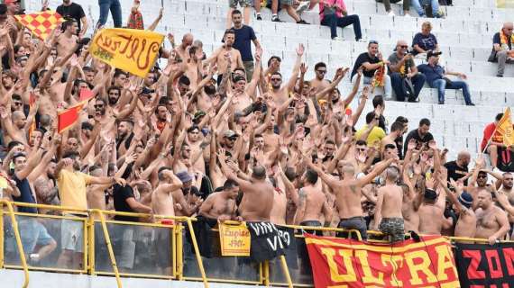 Lecce, scoppia la passione: i tifosi sono da terzo posto