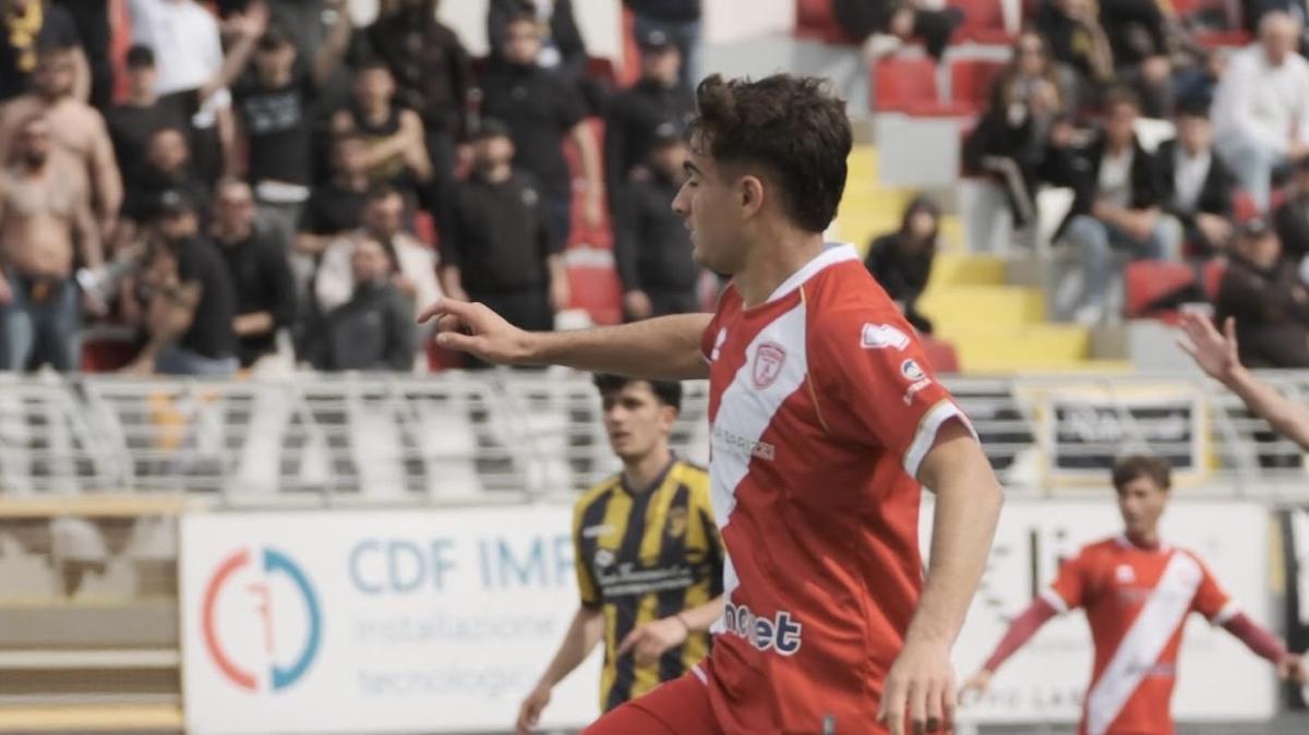Altamura-Giugliano 1-1: per i murgiani è ancora Serie C, ma nel finale beffa in chiave playoff 
