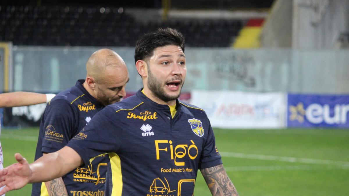 Gravina-Paganese 1-0, la perla di Urso decide una gara bella e combattuta 