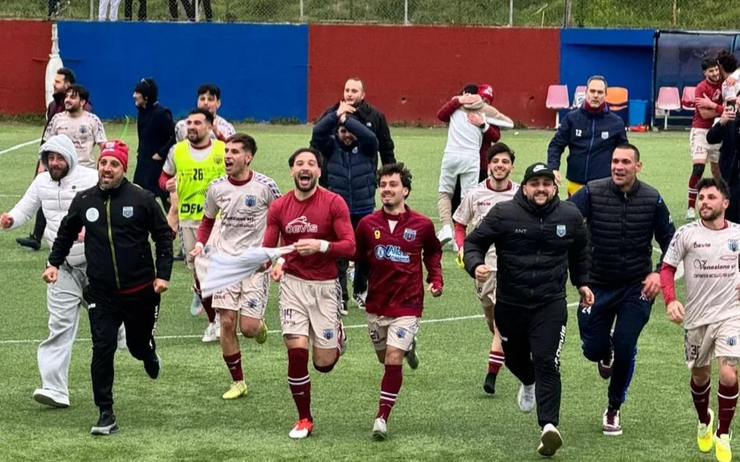 Siano, Esposito chiama la città: “Questa maglia è di tutti, daremo tutto fino all’ultimo”