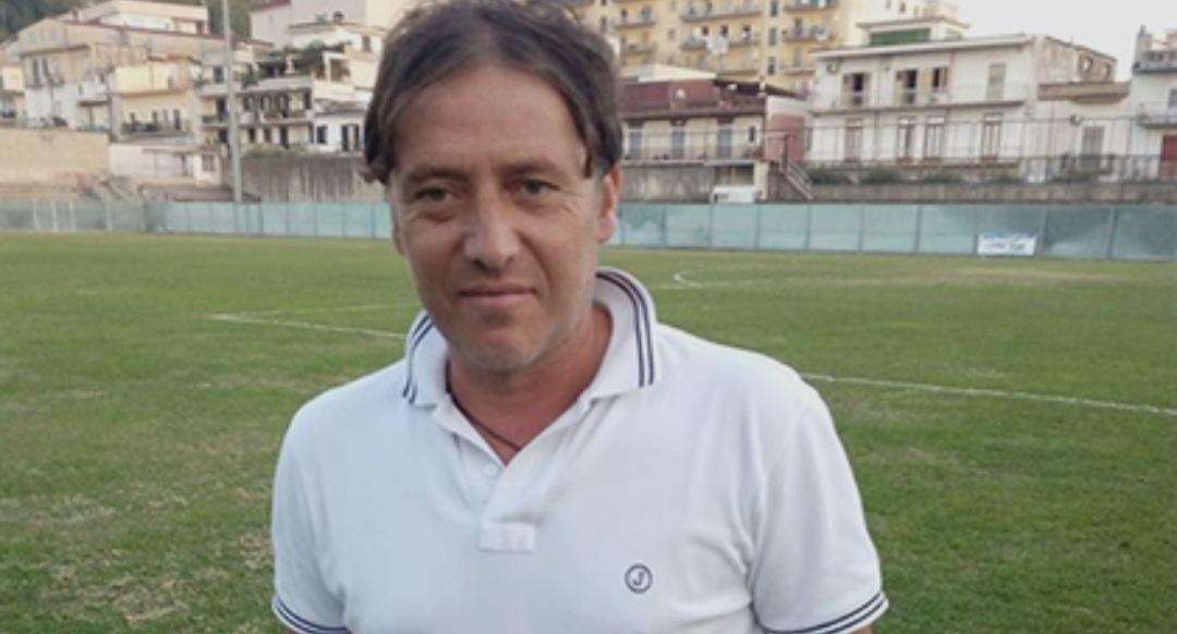 Ariano, le parole di Aldo Papa dopo le dimissioni: «Scelta per il bene della squadra»