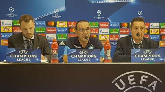 Napoli, Sarri: "Qualificazione meritata. Mi piacerebbe giocare all'Old Trafford"