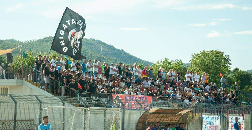 Quando il calcio smette di essere festa: la dura presa di posizione dell’Alvignano