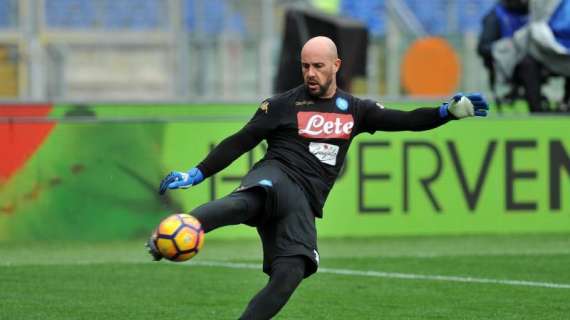 Napoli, Reina ed il problema dell'alternativa: bocciati Rafael e Sepe