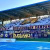 La Casertana sfida il Giugliano per l'ultimo assalto al terzo posto: ecco quanti tifosi gialloblù saranno presenti in curva nord