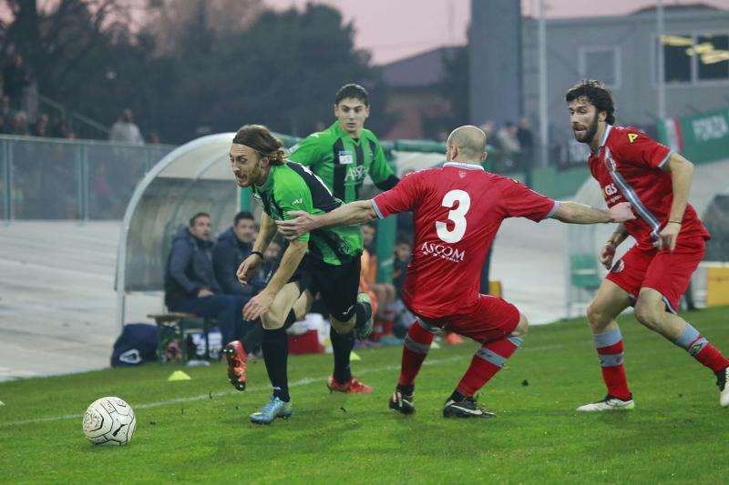 Pordenone - Casertana: problemi di formazione anche per mister Tedino