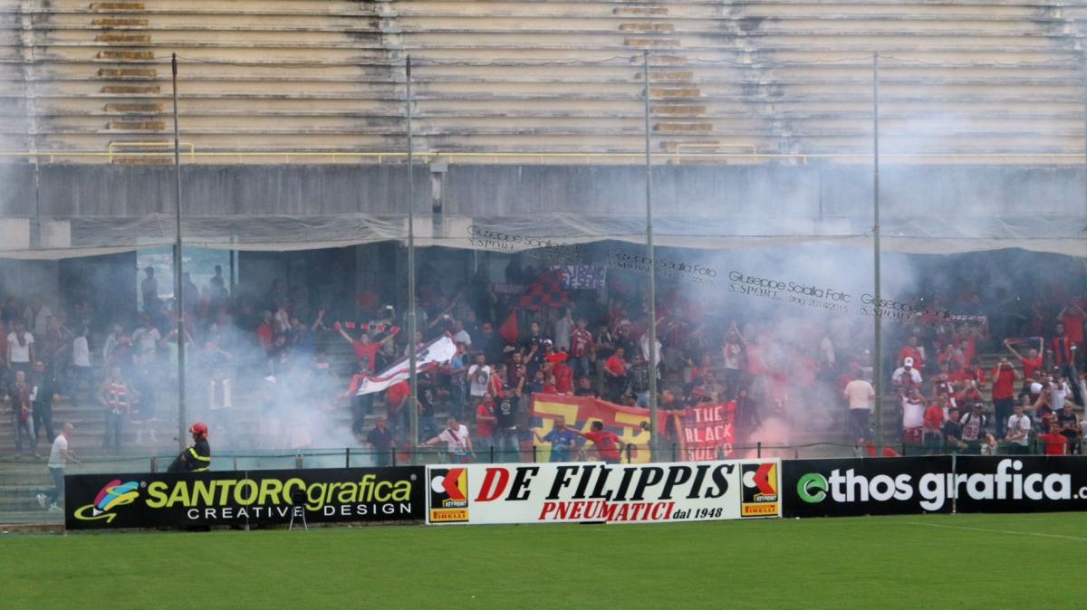 Tifosi Casertana a Salerno