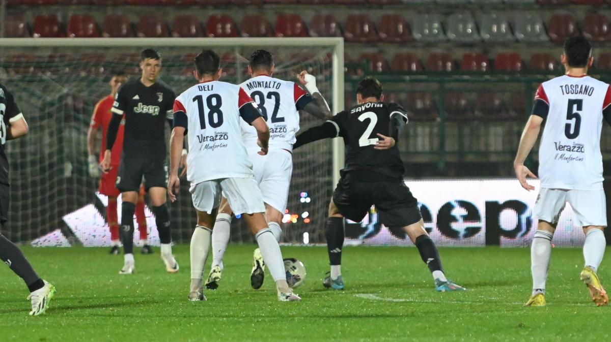 Sorrento-Casertana, ecco i convocati di Coppitelli 