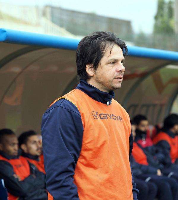 Casertana, le sorprese non finiscono mai: Romaniello pronto a tornare in panchina!