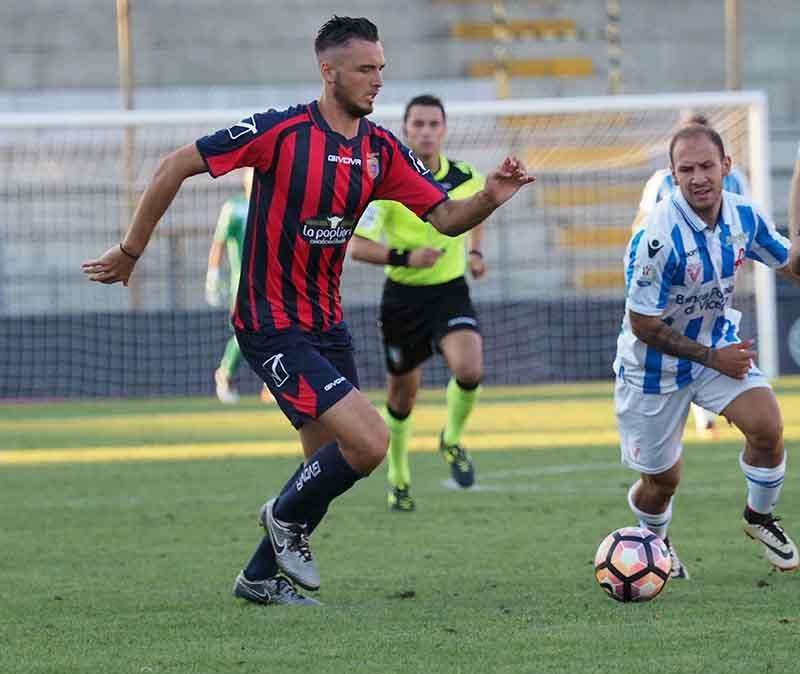 Con la Reggina un difensore pronto al debutto