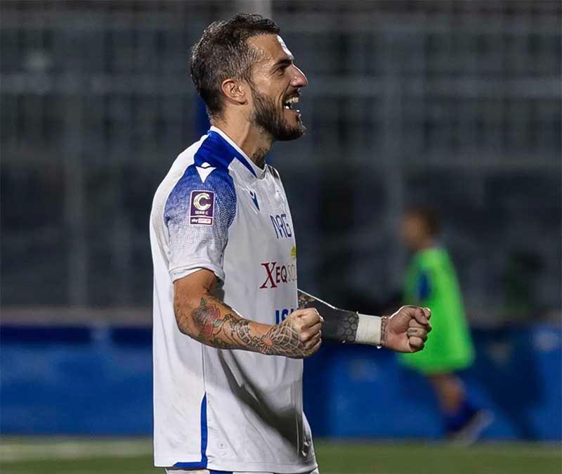 A Siracusa altri due rientri, aretusei con un paio di dubbi di formazione