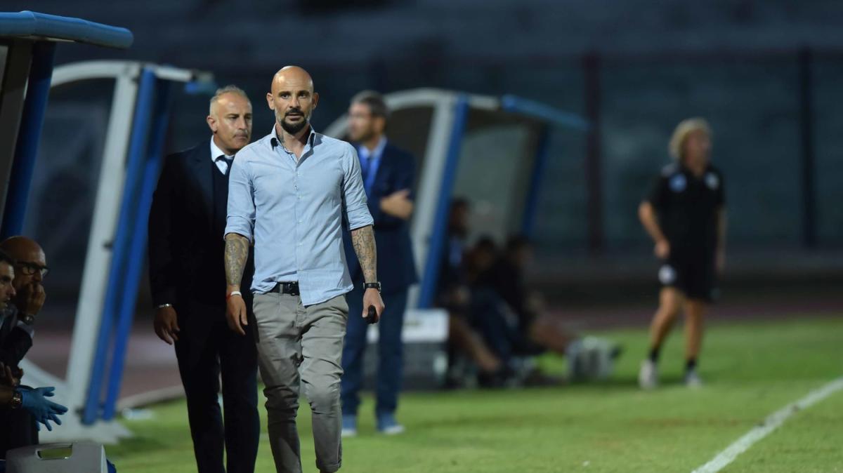 Il derby di mister Ginestra: "A Caserta esperienza bellissima, senza Covid...Tornerò a vivere a Salerno e giovedì sera..."