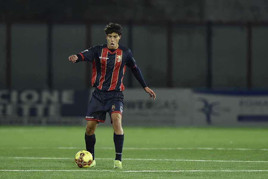Inizia la diaspora, un giovane rossoblù pronto a calcare i campi della serie B