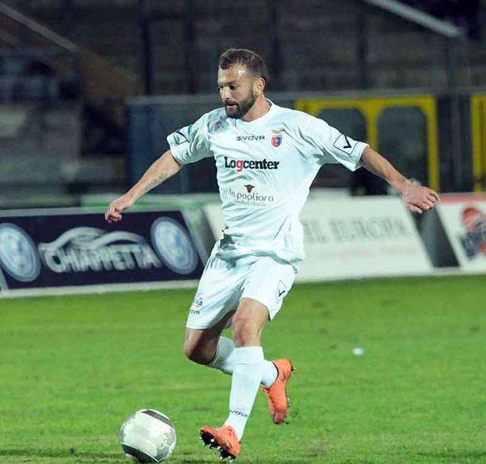 La promessa dei calciatori al club Caserta Sud: "Contenti di essere qui. Daremo sempre tutto per questa maglia"