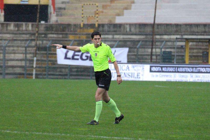 Scelto l'arbitro di Teramo-Casertana