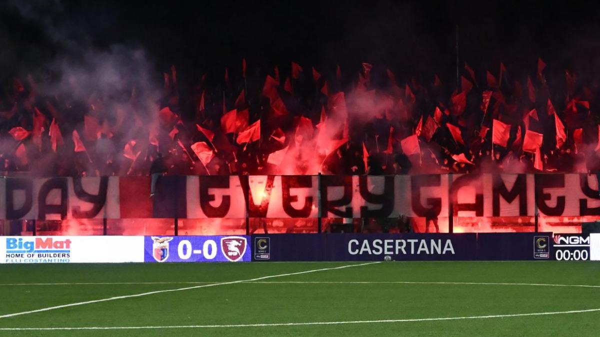 Casertana-Monopoli, al via la petizione degli ultras