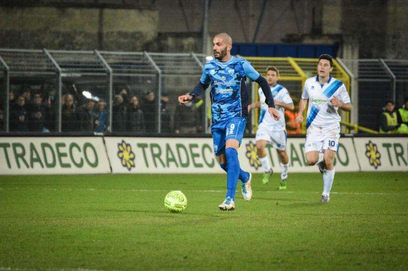 Verso Matera-Casertana: terza volta contro i rossoblù per Padalino. De Angelis-Infantino che duello