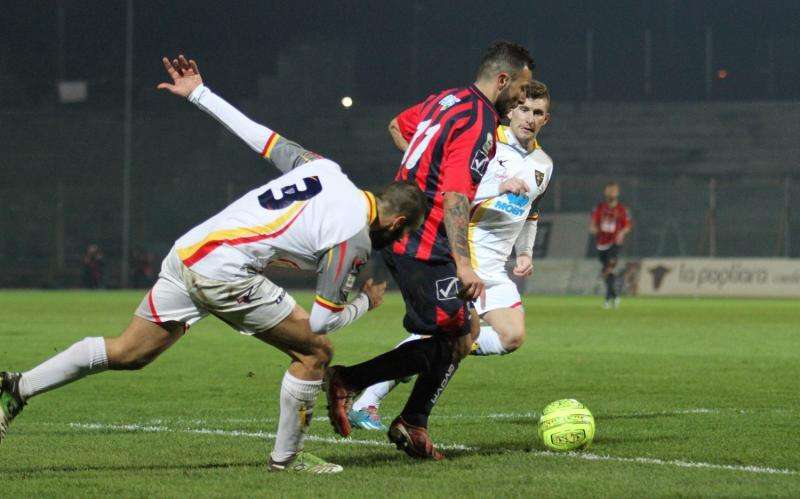 De Angelis eguaglia un record personale e attacca la vetta della classifica marcatori