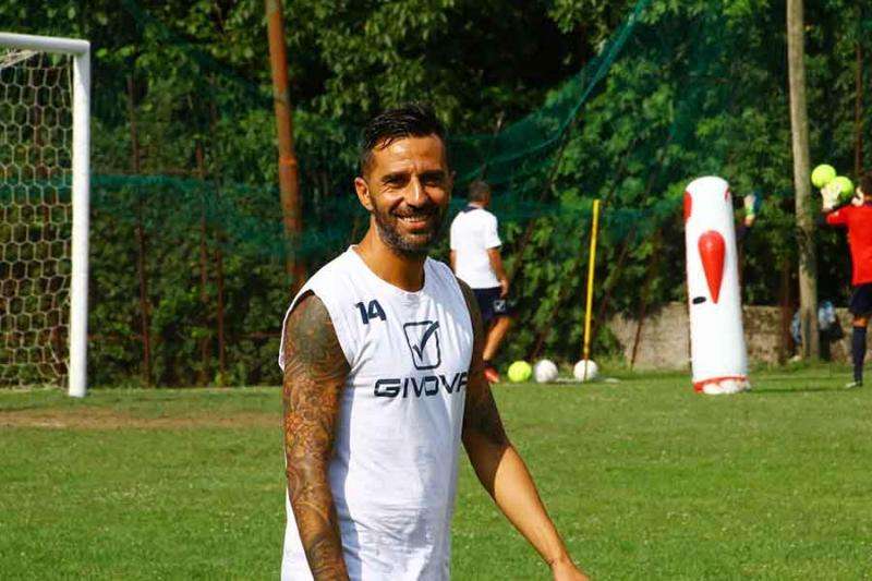 FORMAZIONI UFFICIALI - Assente Corado, avanti c'è De Filippo. I 22 che scenderanno in campo...
