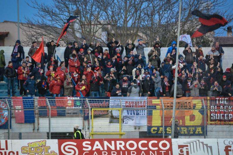 Provvedimento punitivo per i tifosi della Casertana: contro l'Akragas ci saranno solo gli abbonati
