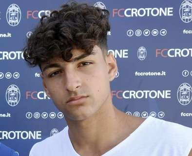 UFFICIALE - Lorenzo Chiarella è un nuovo calciatore della Cavese