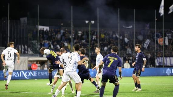 Le probabili formazioni di Monopoli-Cavese: con Piana out spazio a Cionek dal 1'