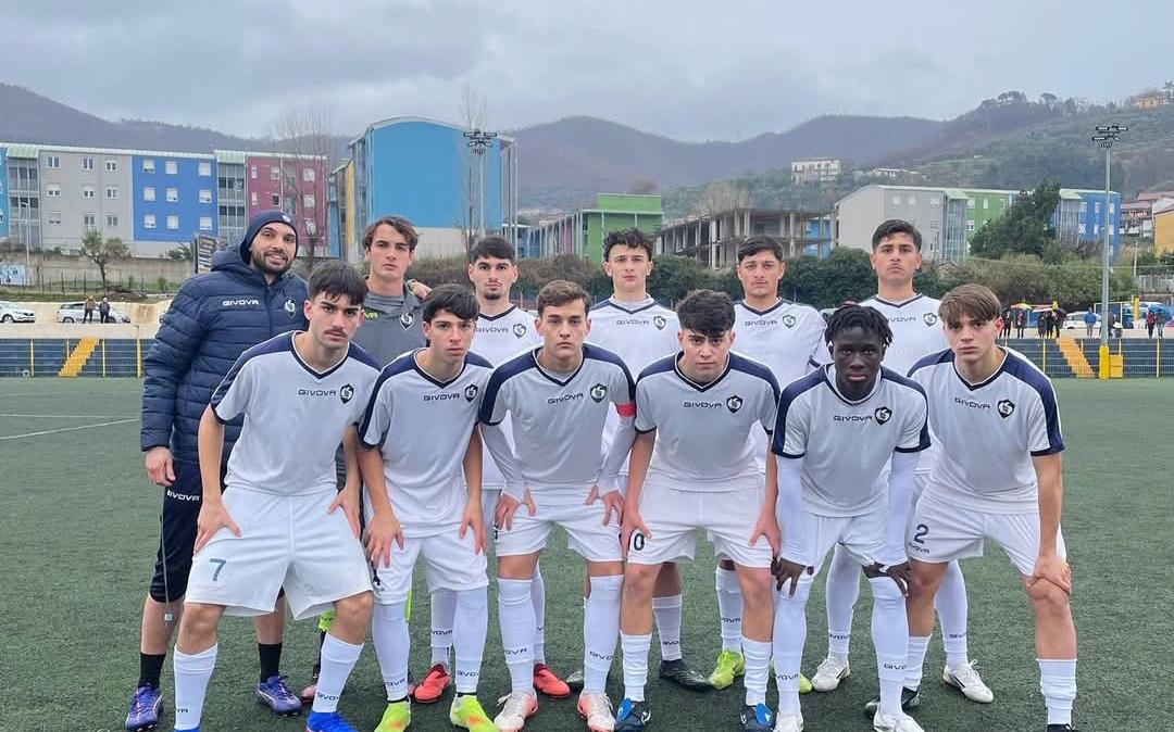 In foto la Cavese U17