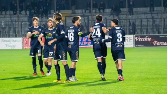 Cavese-Taranto finisce 3-0: tris firmato Loreto, Vitale e Sorrentino