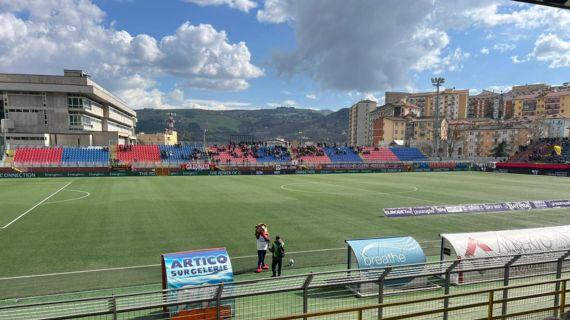 Tentata aggressione in tribuna stampa al "Viviani": un uomo portato via dalle Forze dell'Ordine