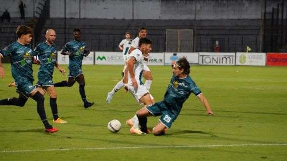 Le pagelle di Cavese-Latina: Fella match-winner, Piana giganteggia