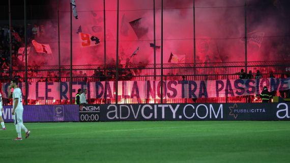 Divieto di vendita dei biglietti ai tifosi della Cavese per la trasferta di Casarano, il club alza la voce