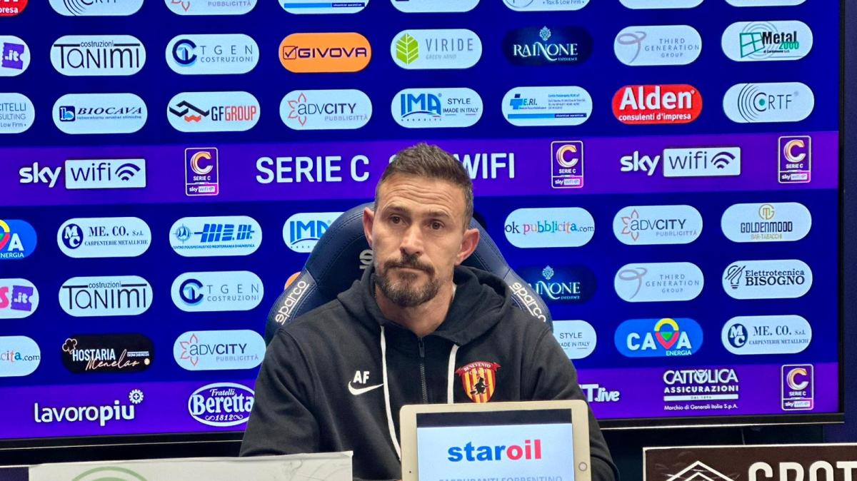 Floro Flores: "La Cavese ci ha messo in difficoltà. Vittoria importante per noi"
