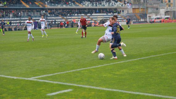 Pareggio senza reti tra Cavese e Foggia. Annullato un gol a Macchi nei minuti di recupero 