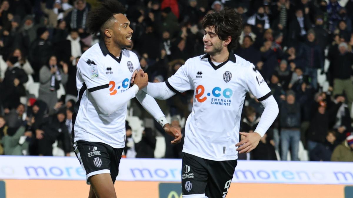 Cesena-Juve Stabia 1-1 | È pari al termine di una gara Bastoni-centrica