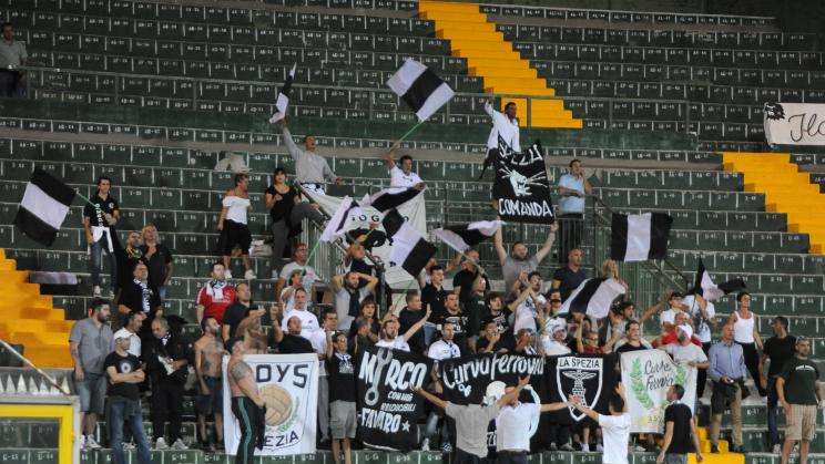 LA VOCE DI ROMAGNA. In arrivo 36 daspo per gli ultras spezzini