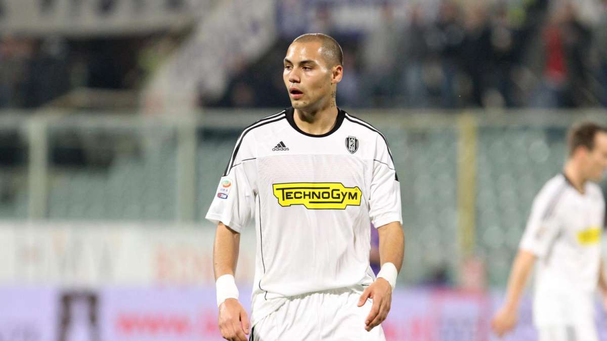Ceduto Benalouane in prestito
