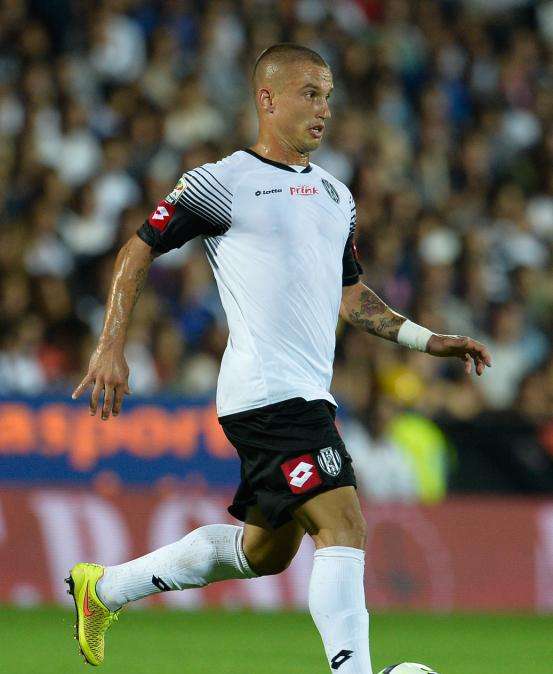 Due ex Cesena per il centrocampo della Ternana