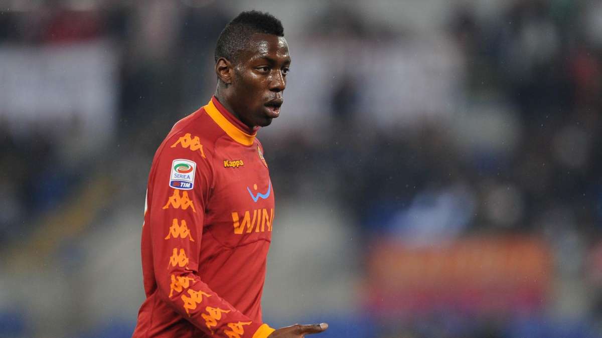 Il Bari brucia il Cesena: Okaka e Glik ad un passo