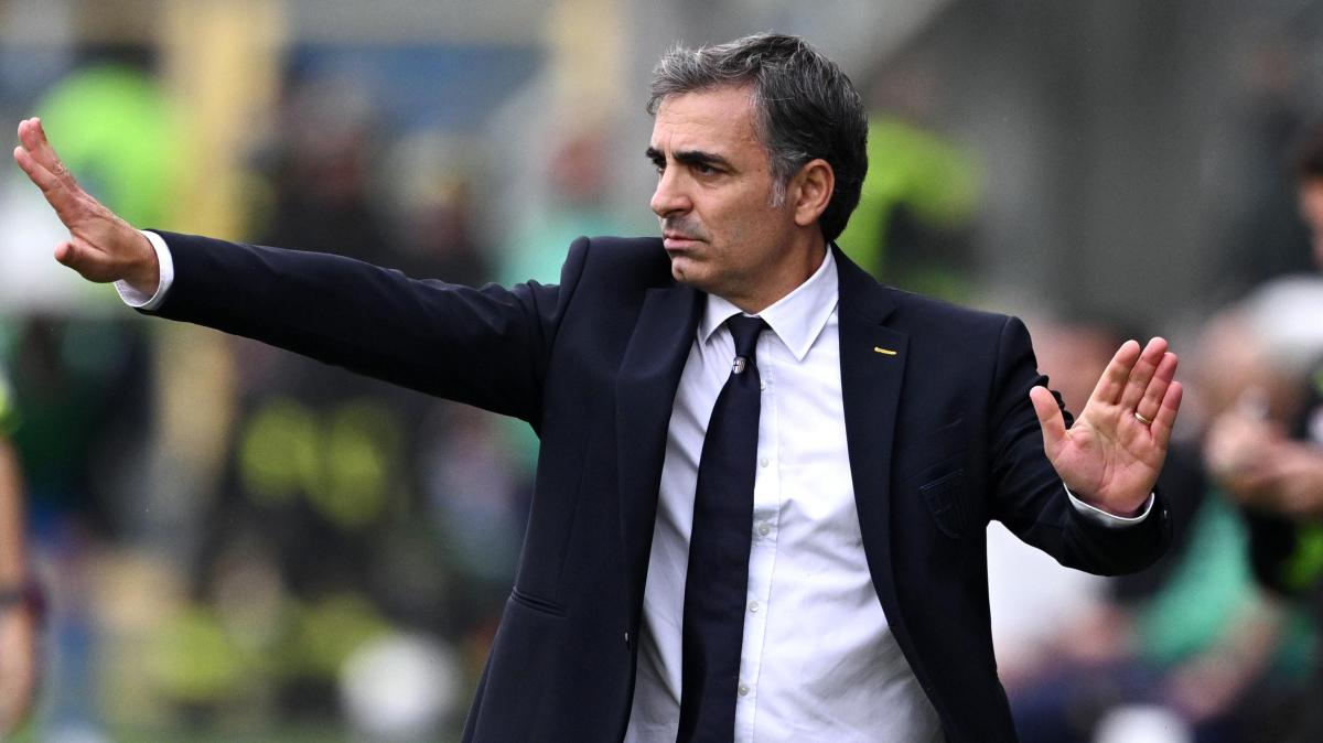 Se Pecchia non si sedesse più di fianco a Fusco farebbe un favore a Mignani