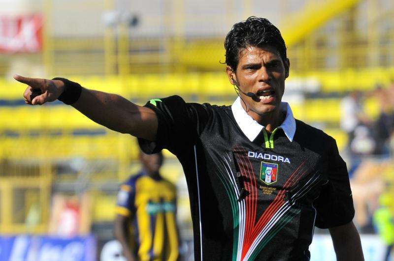 Troppo facile accusare l’arbitro