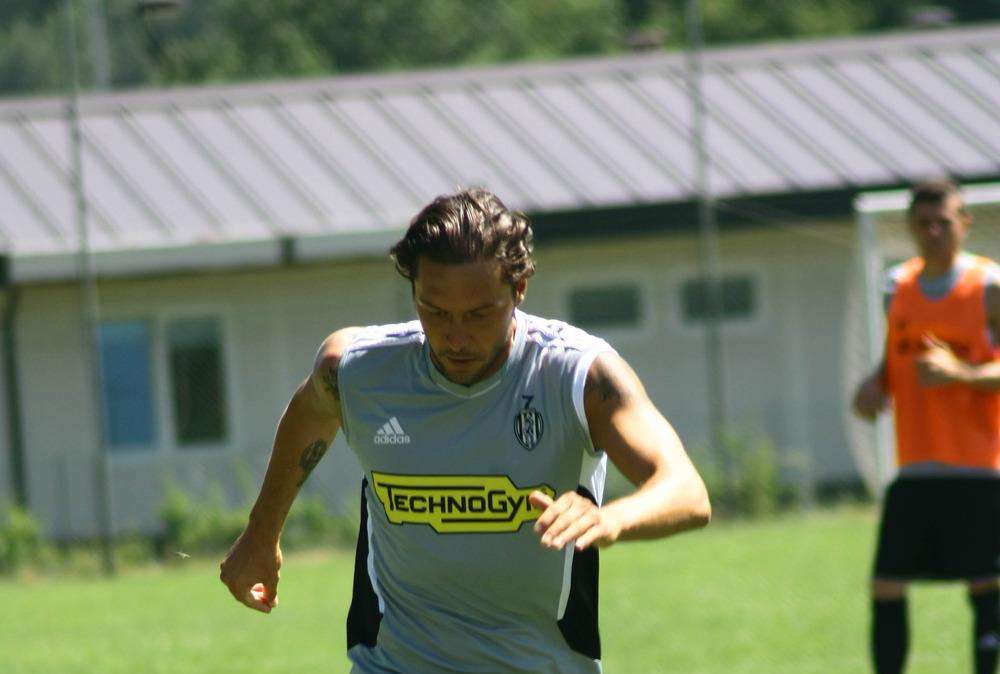 Graffiedi: "Sogno di fare il mio primo gol sotto la curva Mare"