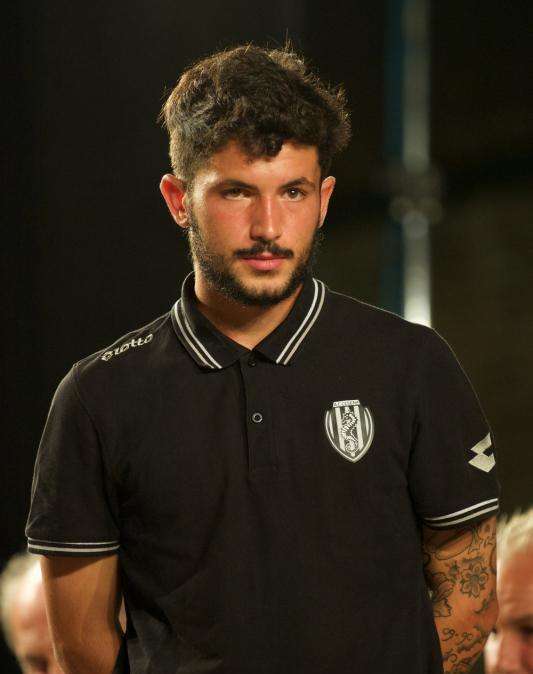 Sensi ancora a parte