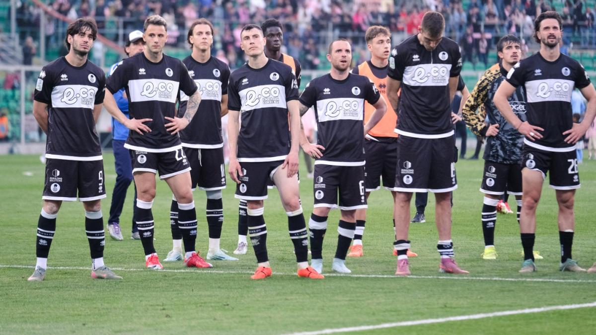 Tanti dubbi su Cole ma una grande certezza: la squadra verrà rifondata