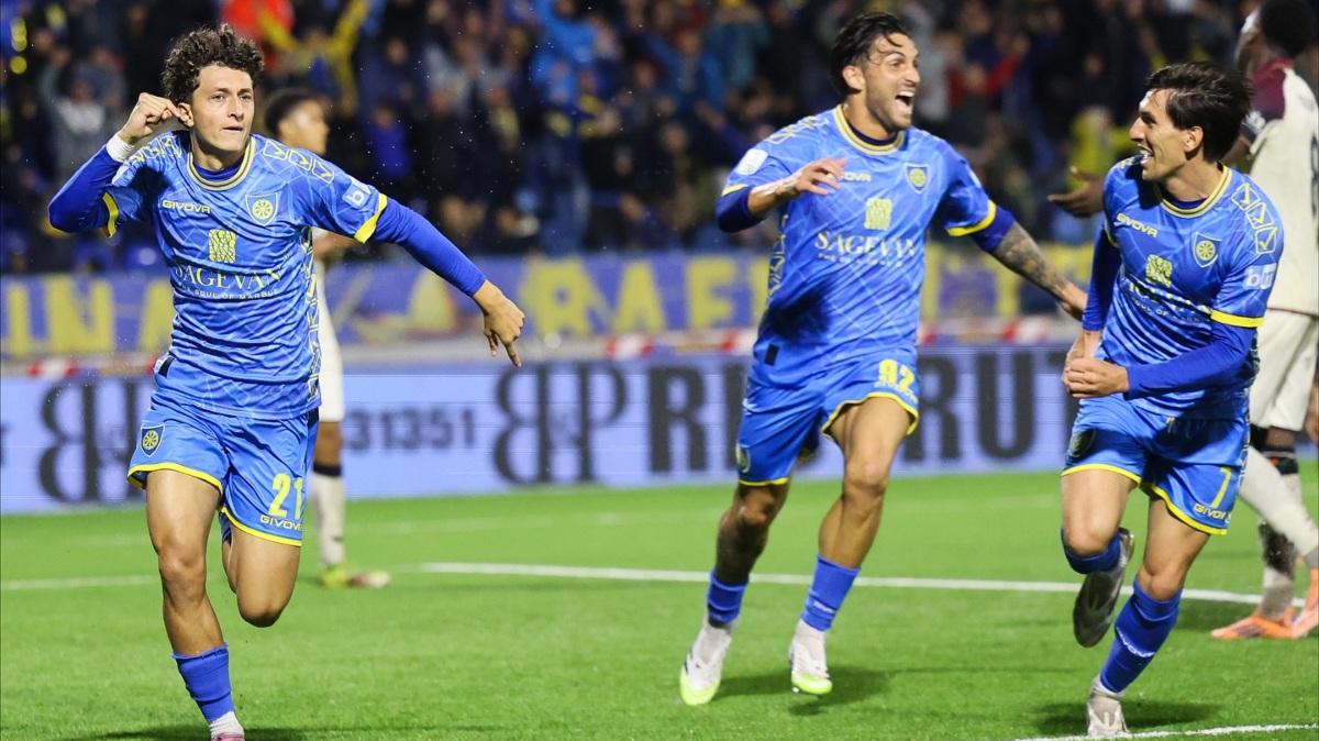 La Carrarese è la vera rivelazione di questo avvio di torneo e non vuole fermarsi al Manuzzi