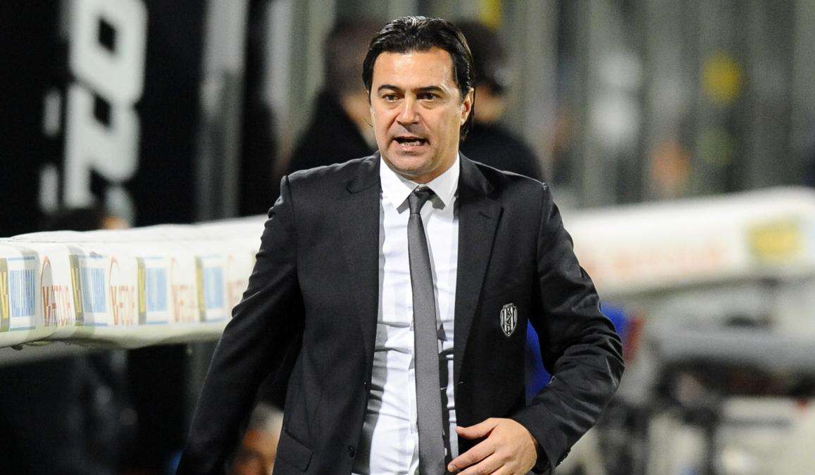 Ficcadenti verso la panchina del Senegal