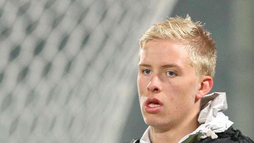 90 minuti e un'ammonizione per Magnusson