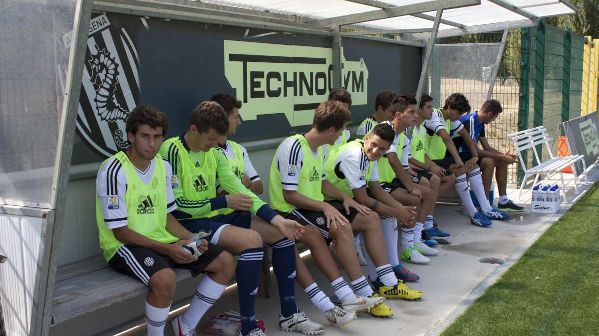 In quattro per la panchina della Primavera