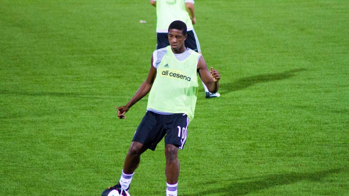 Malonga: "Voglio giocare, vediamo cosa succederà a gennaio"